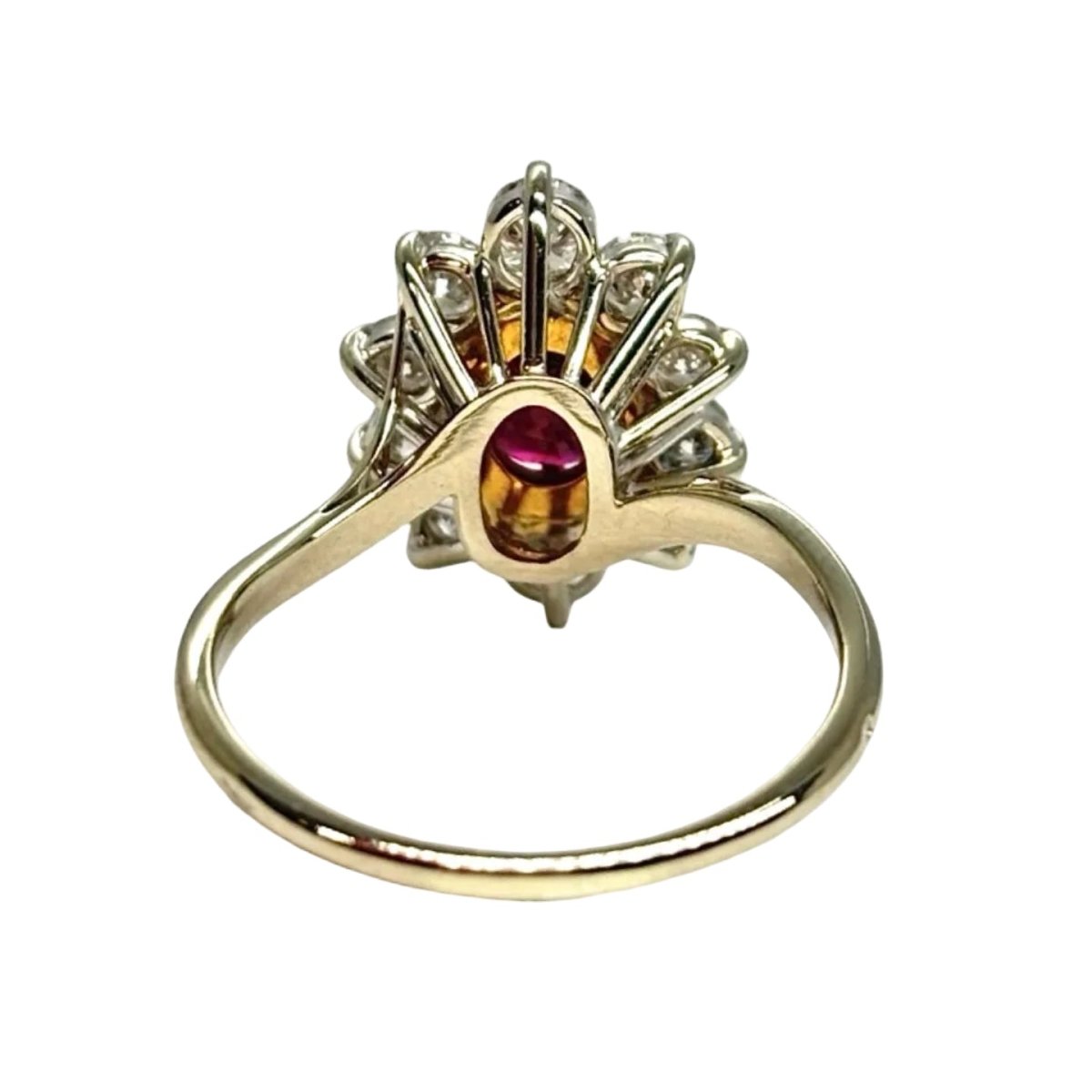 Bague Marguerite en or blanc, rubis et diamants - Castafiore