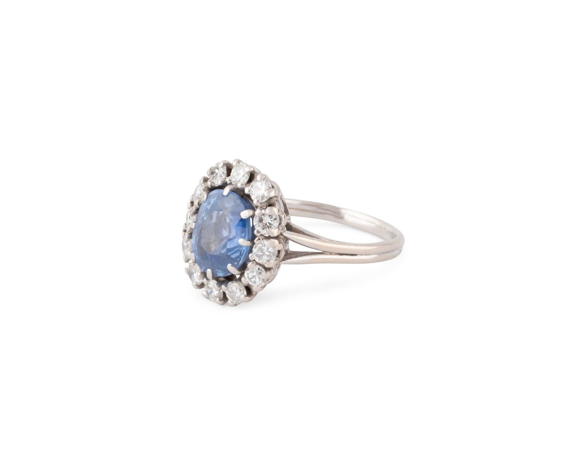 Bague Marguerite en or blanc, saphir et diamants - Castafiore