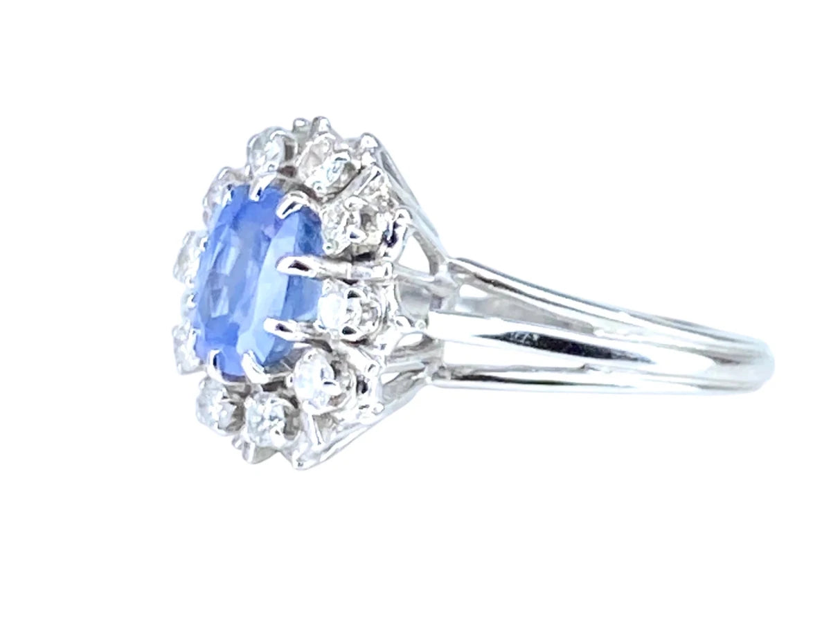 Bague Marguerite en or blanc, saphir et diamants - Castafiore