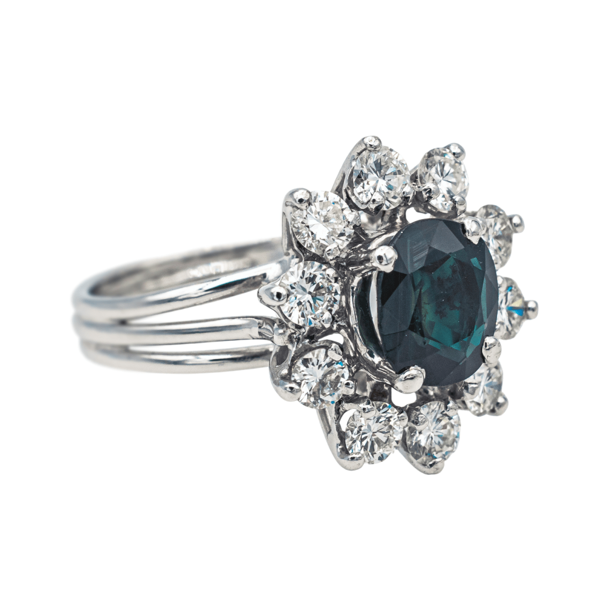 Bague Marguerite en or blanc, saphir et diamants - Castafiore