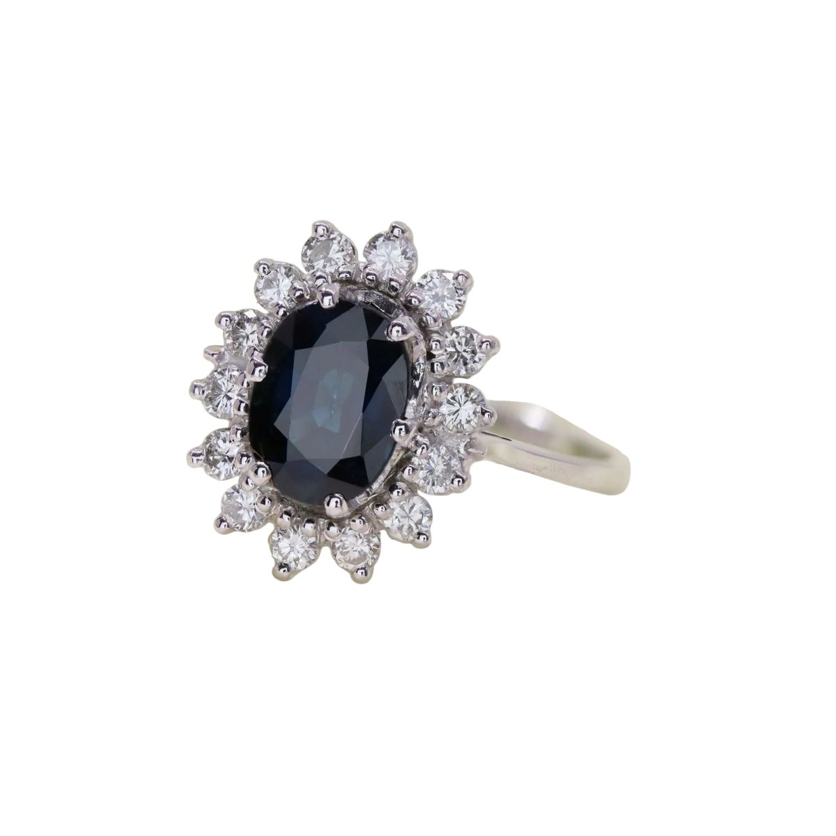 Bague Marguerite en or blanc, saphir et diamants - Castafiore