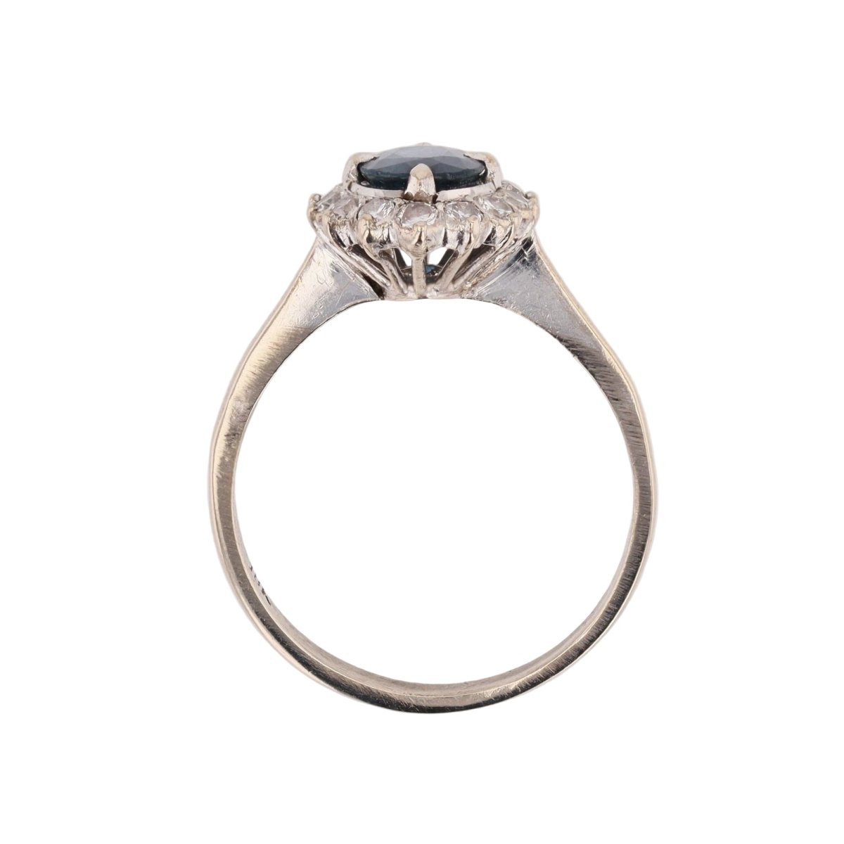 Bague Marguerite en or blanc, saphir et diamants - Castafiore