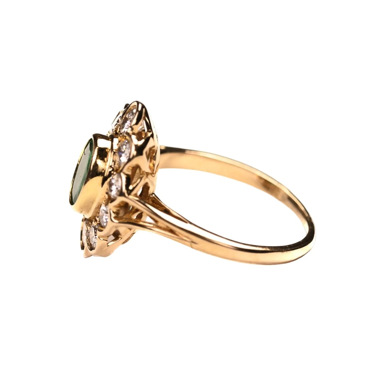 Bague Marguerite en or jaune, émeraude et diamants - Castafiore