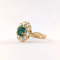 Bague Marguerite en or jaune, émeraude et diamants - Castafiore