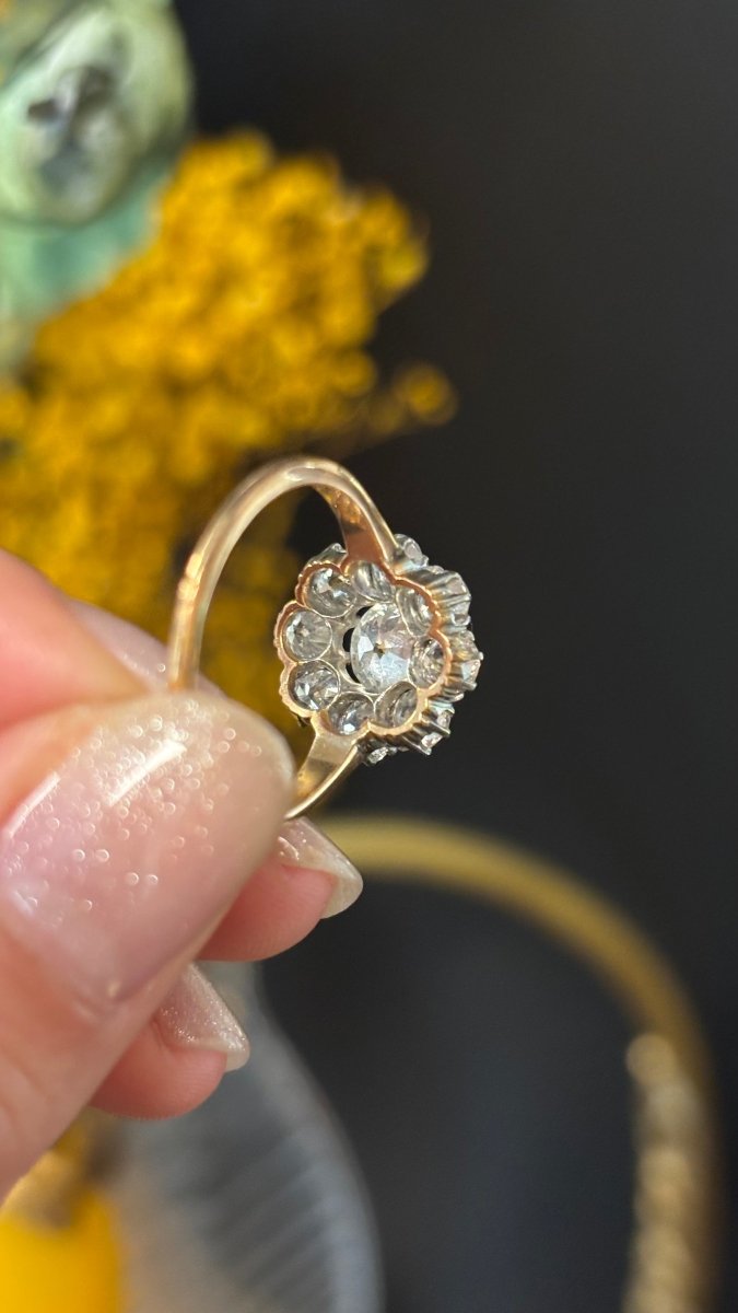 Bague Marguerite en or jaune et diamants - Castafiore