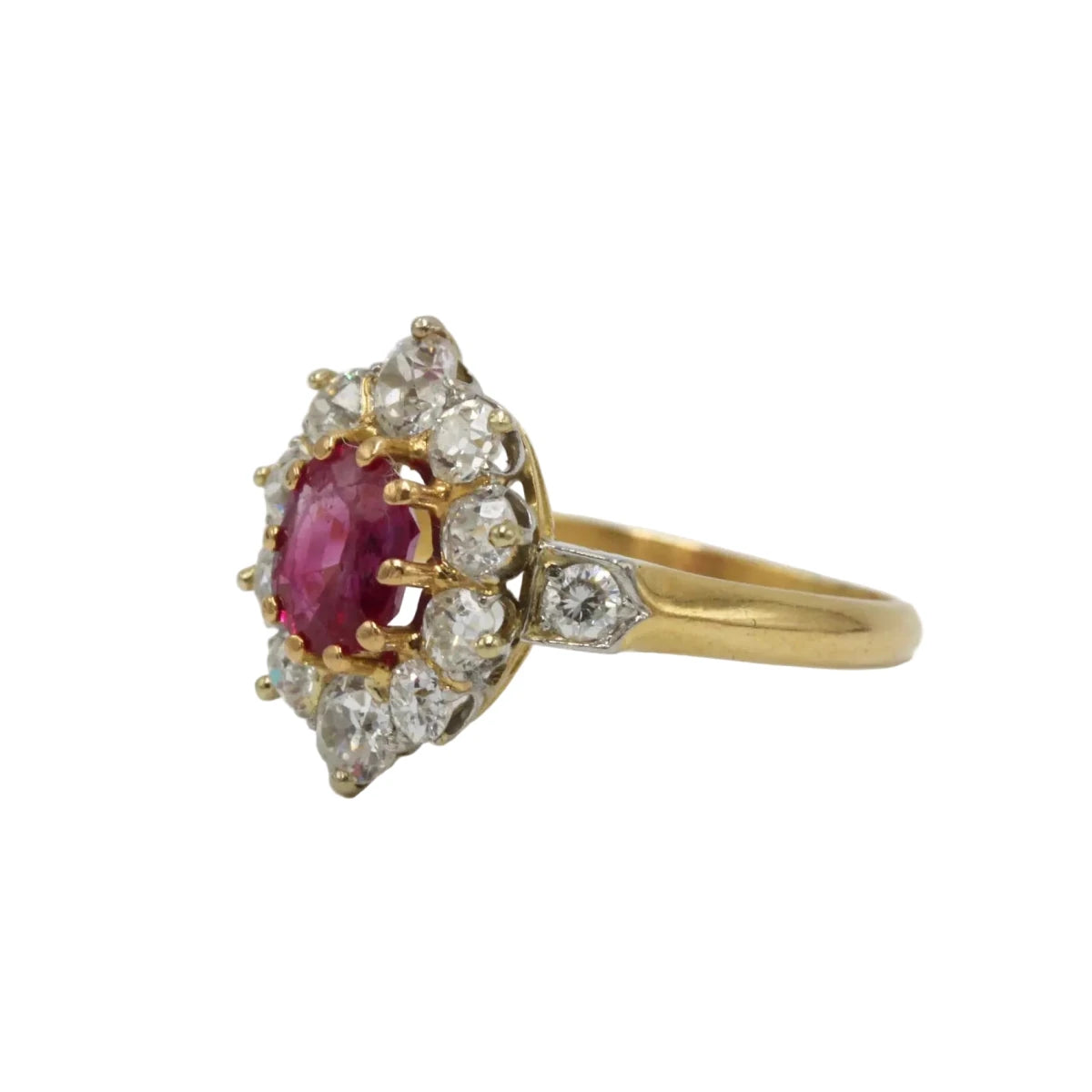 Bague Marguerite en or jaune, platine, rubis et diamants - Castafiore