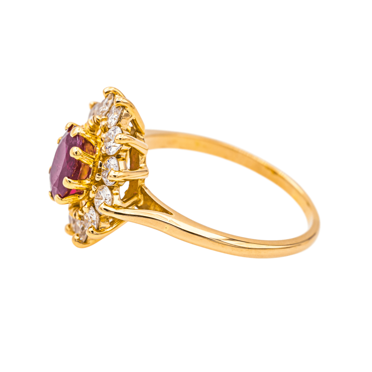 Bague Marguerite en or jaune, rubis et diamants - Castafiore