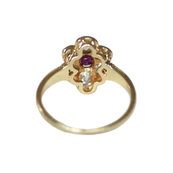 Bague Marguerite en or jaune, rubis et diamants - Castafiore