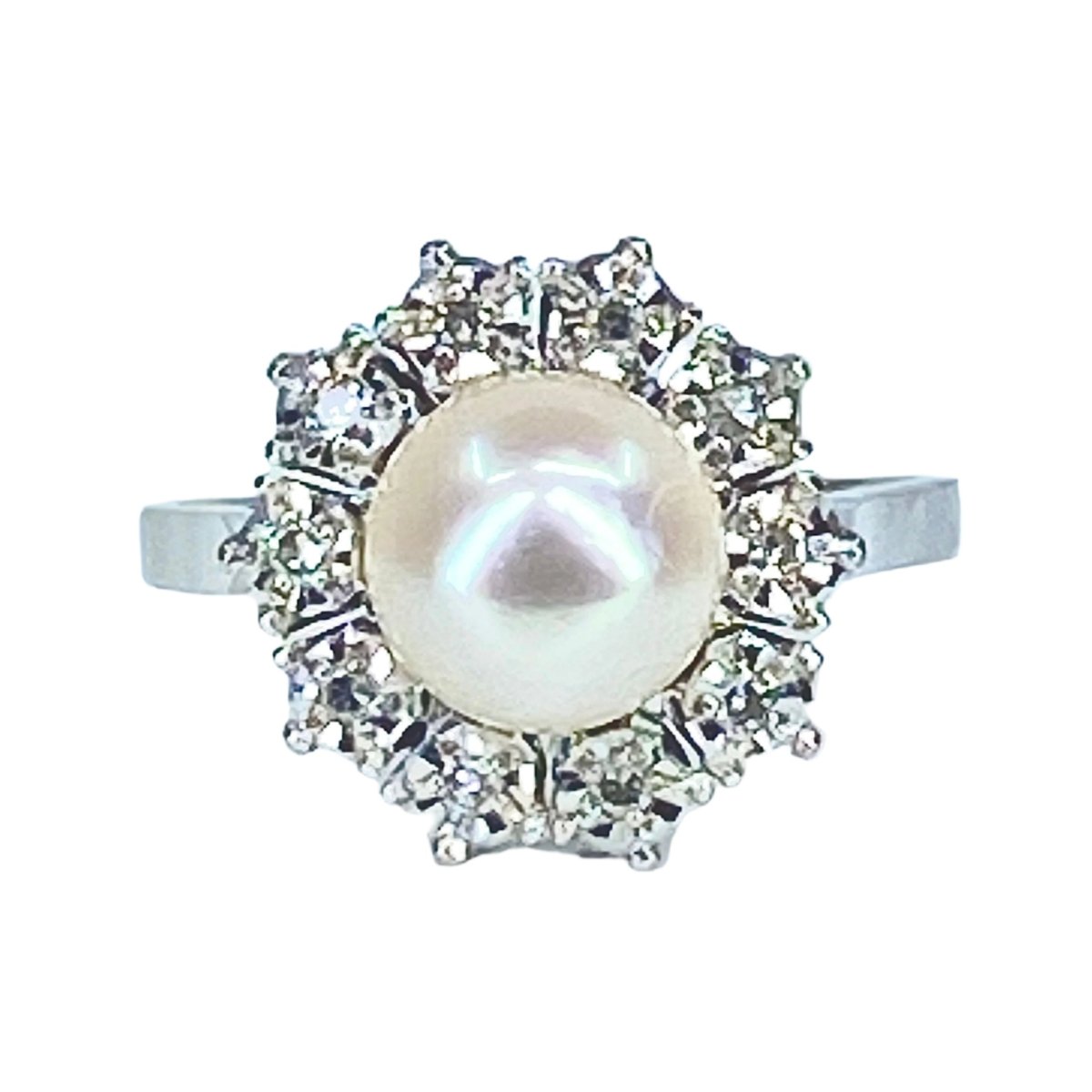 Bague Marguerite en or, platine, perle et diamants - Castafiore