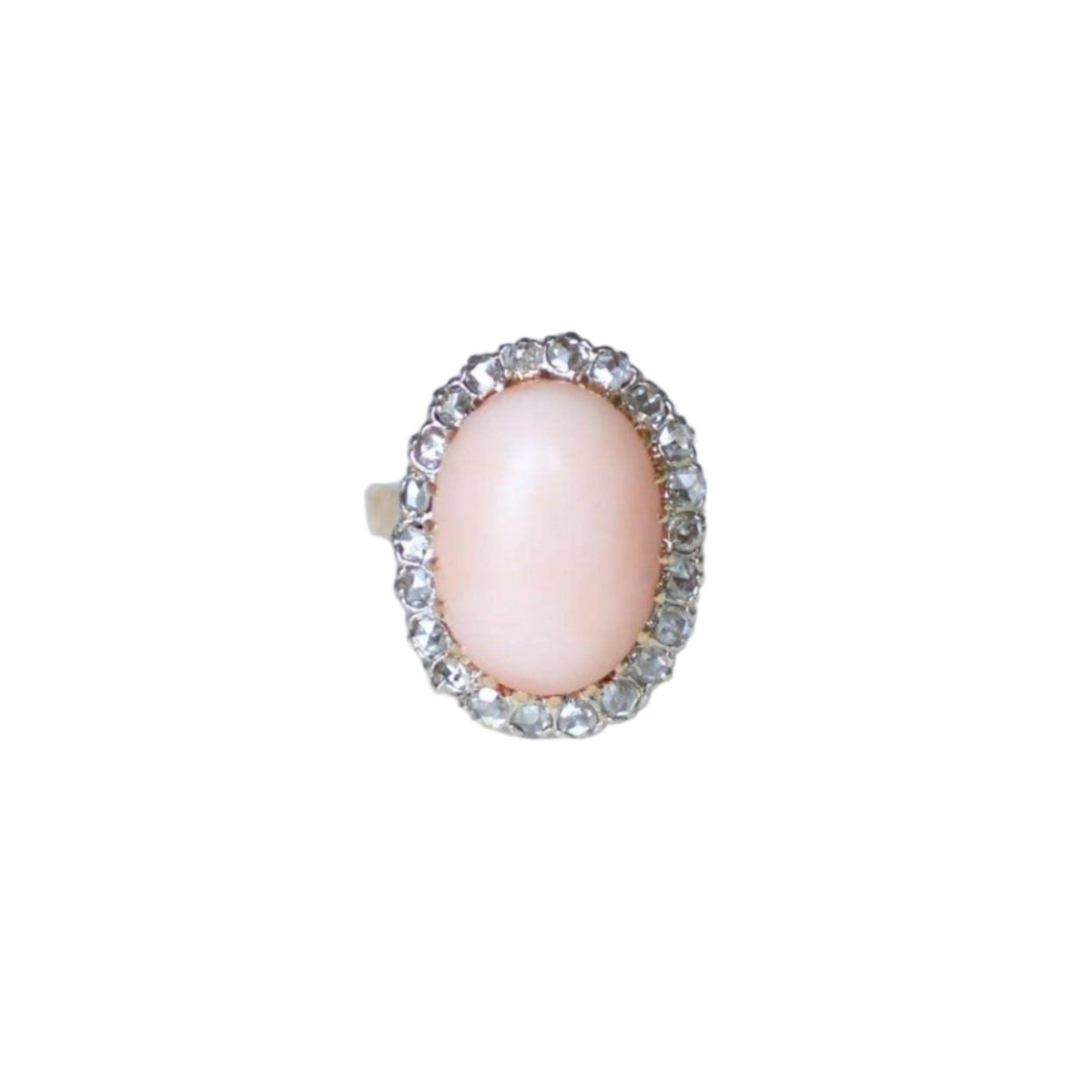 Bague Marguerite en or rose, platine, corail et diamants - Castafiore