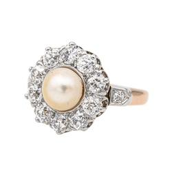 Bague Marguerite en or rose, platine, perle et diamants - Castafiore