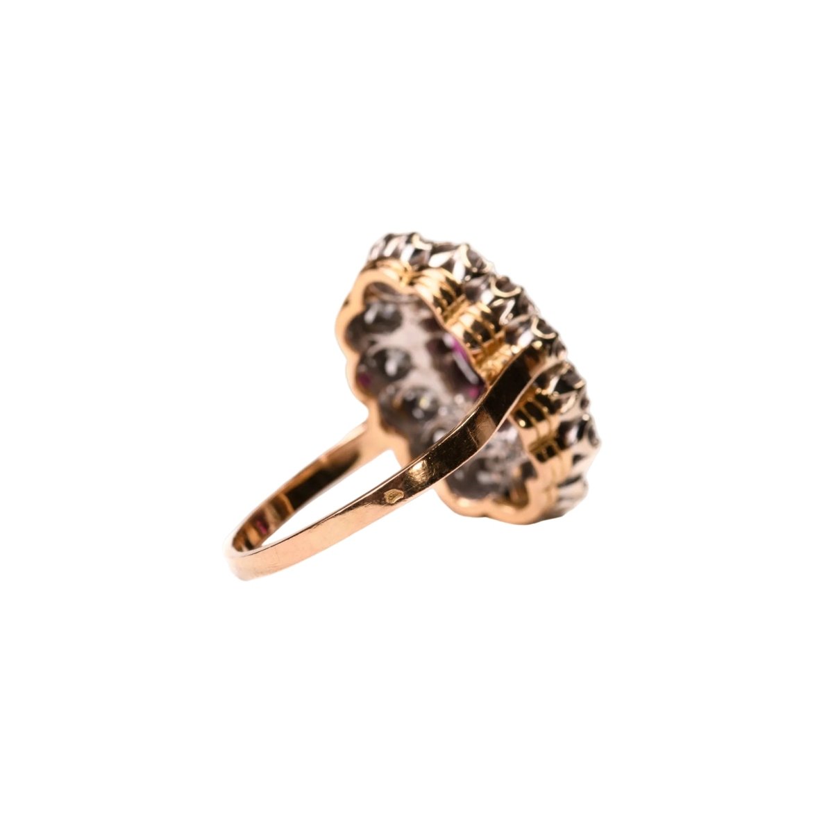 Bague Marguerite en or rose, rubis et diamants - Castafiore