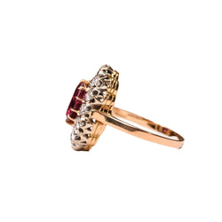 Bague Marguerite en or rose, rubis et diamants - Castafiore