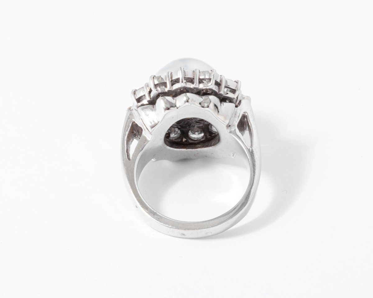 Bague marguerite en perle, entourée diamants - Castafiore