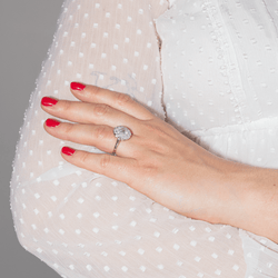 Bague Marguerite en platine et diamants - Castafiore