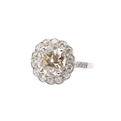 Bague Marguerite en platine et diamants - Castafiore