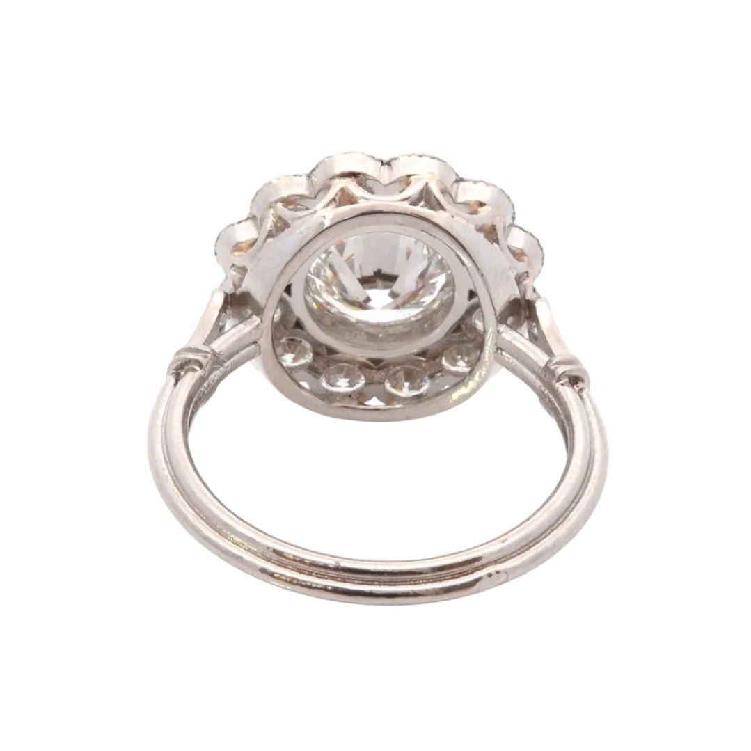 Bague Marguerite en platine et diamants - Castafiore