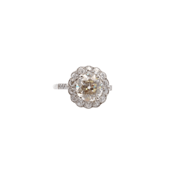 Bague Marguerite en platine et diamants - Castafiore