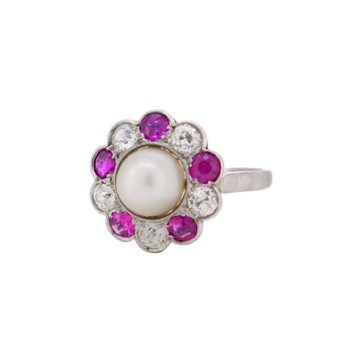 Bague Marguerite en platine, perle, rubis et diamants - Castafiore