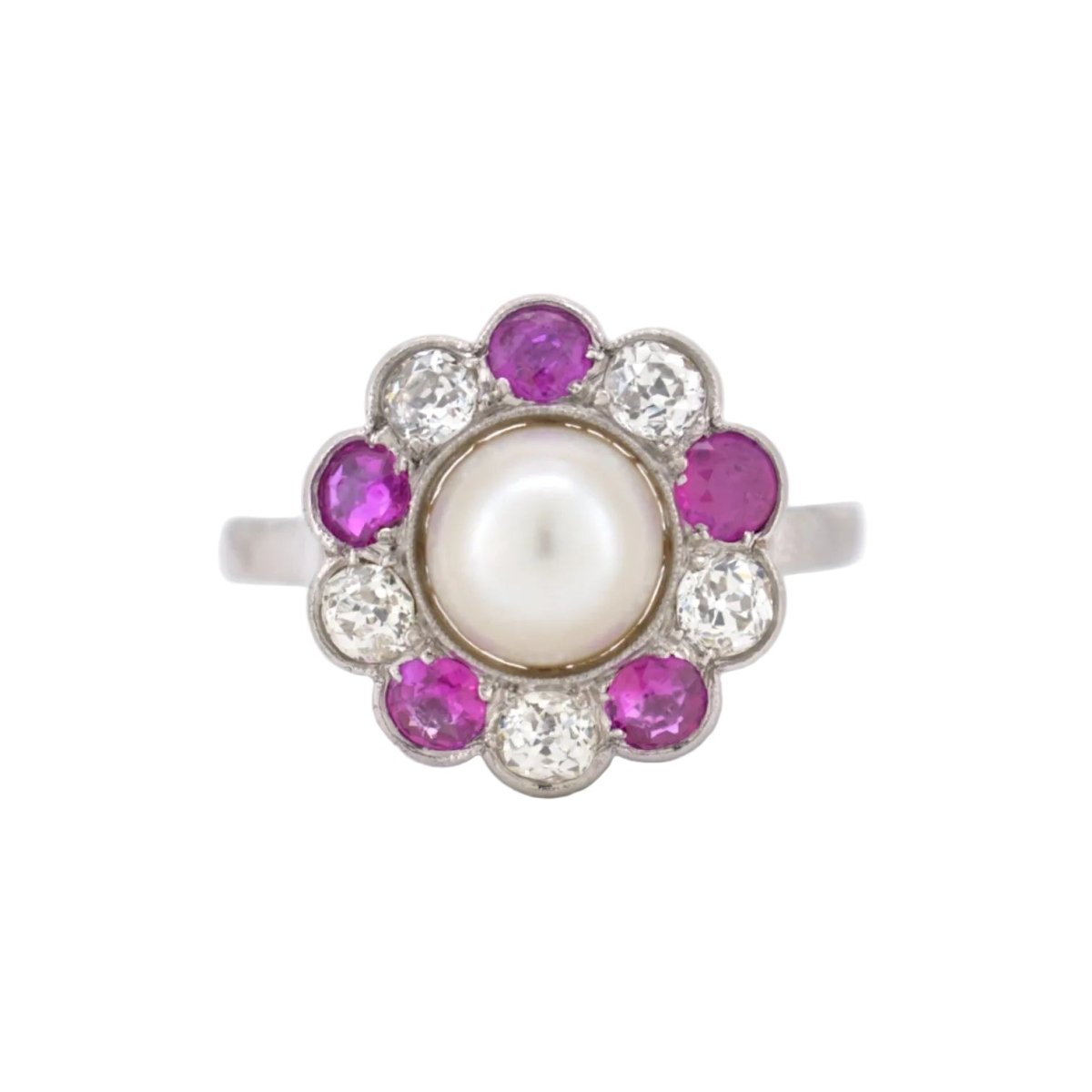Bague Marguerite en platine, perle, rubis et diamants - Castafiore