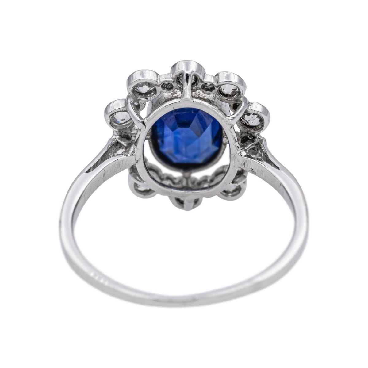 Bague Marguerite en platine, saphir et diamants - Castafiore