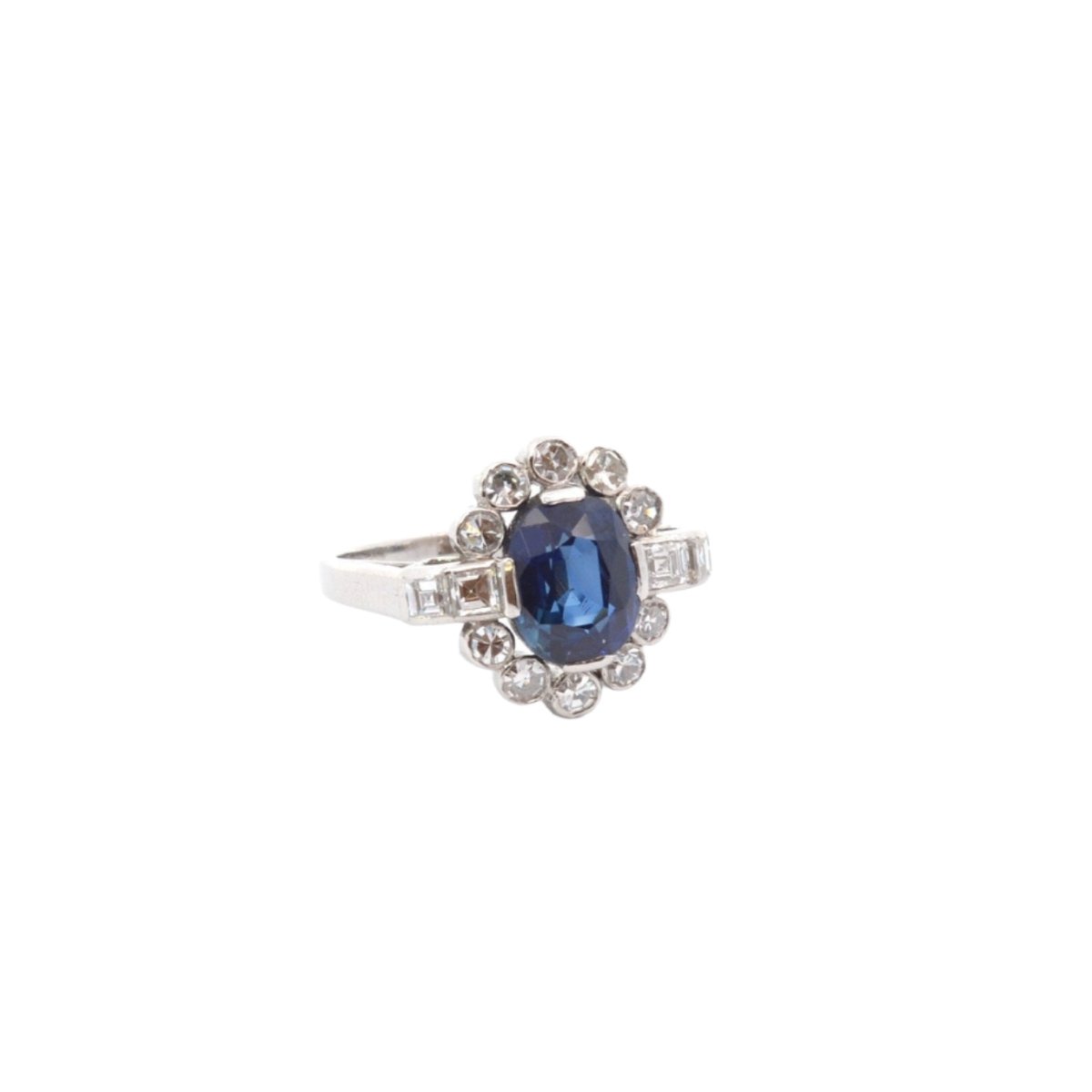 Bague Marguerite en platine, saphir et diamants - Castafiore