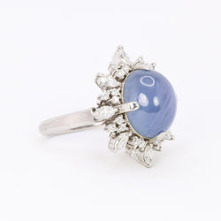 Bague Marguerite en platine, saphir et diamants - Castafiore