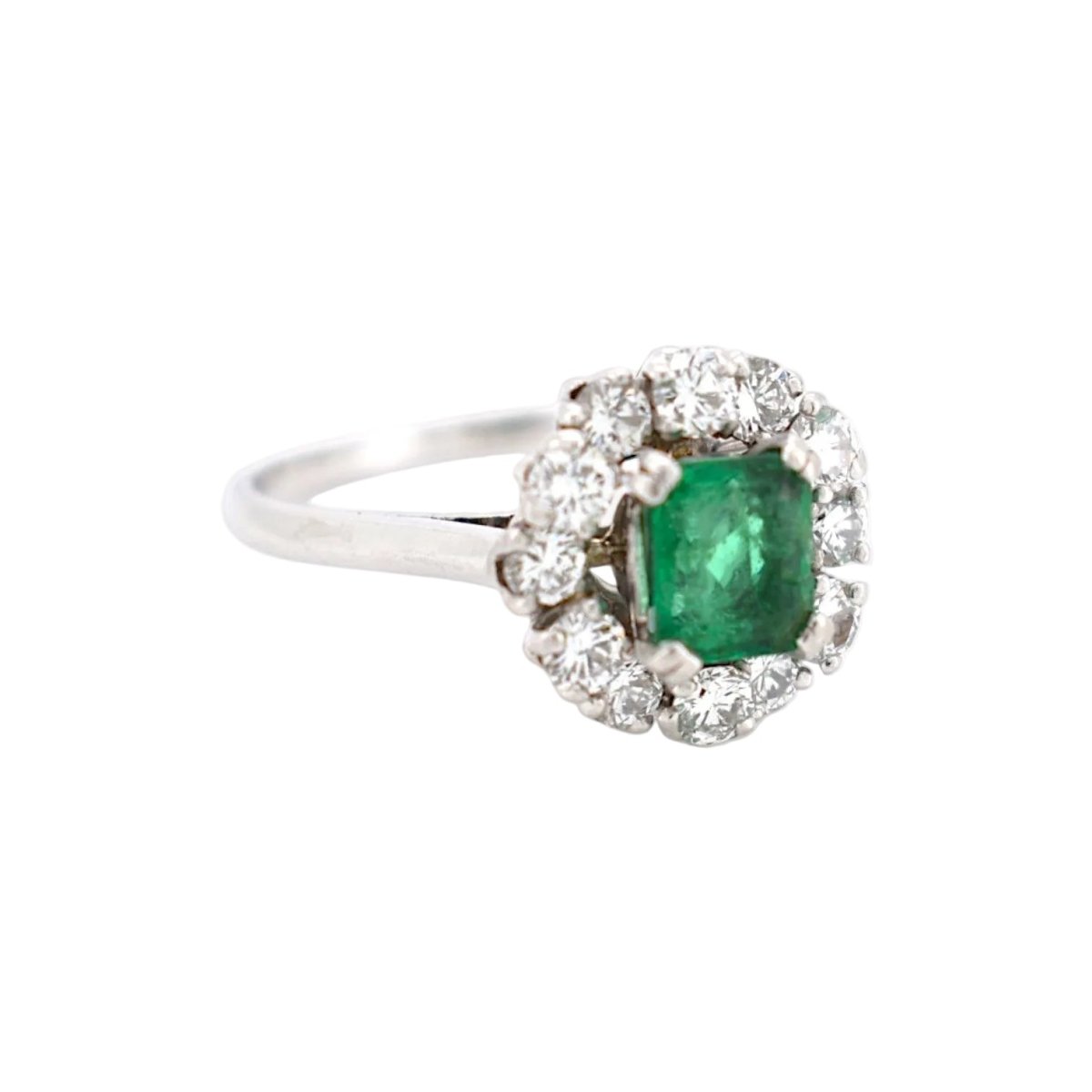 Bague Marguerite MELLERIO en platine, émeraude et diamants - Castafiore
