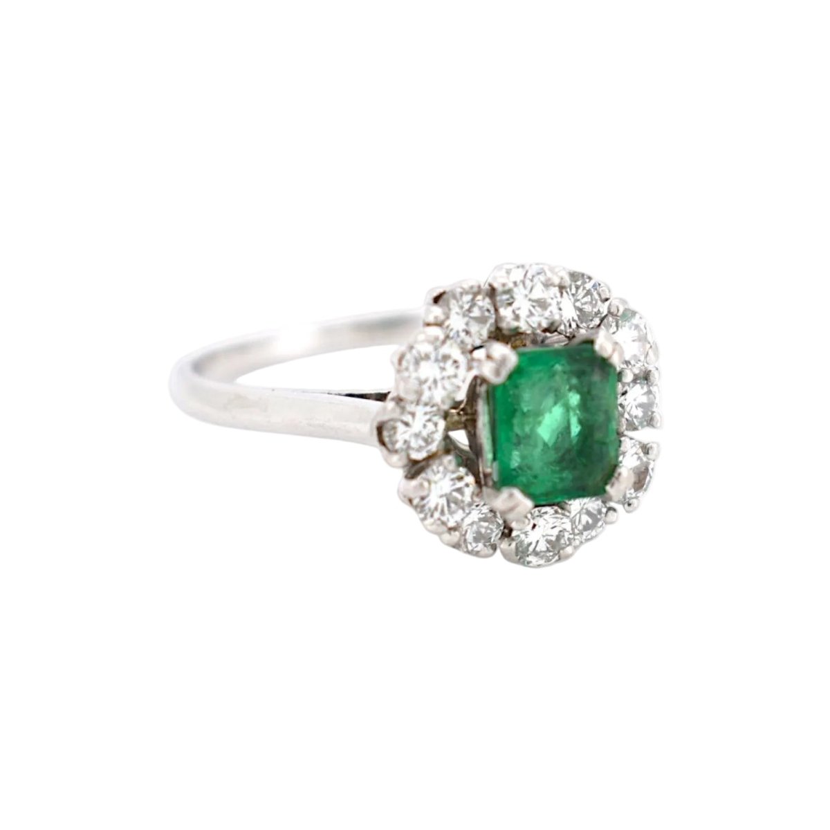 Bague Marguerite MELLERIO en platine, émeraude et diamants - Castafiore