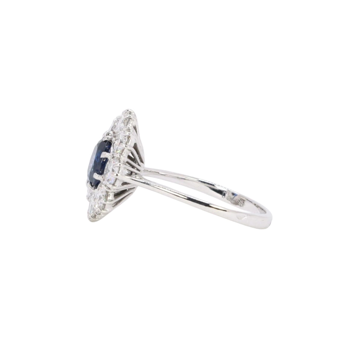 Bague marguerite or blanc saphir ovale diamants - Castafiore