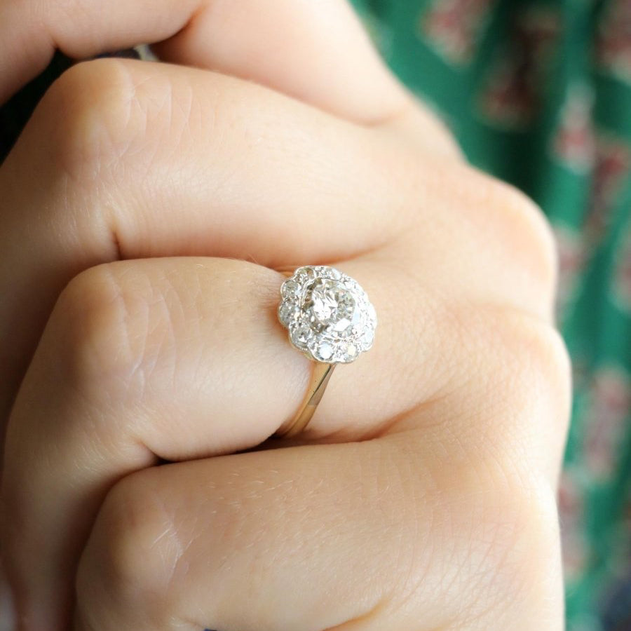 Bague marguerite or jaune diamant 0,8 carat - Castafiore