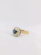 Bague marguerite or platine diamants saphir rond - Castafiore