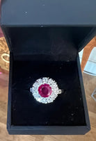 Bague Marguerite Rubis Birman 2 Carats Diamants Platine Or Gris 18 Carats (Certificat) - Castafiore