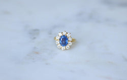 Bague Marguerite Saphir Ceylan 1.70 Cts et Diamants sur Or jaune - Castafiore
