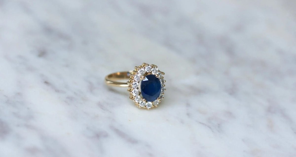 Bague Marguerite Saphir et Diamants sur Or jaune - Castafiore
