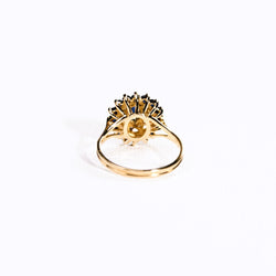 Bague marguerite saphir pavage diamants et saphirs en or jaune - Castafiore