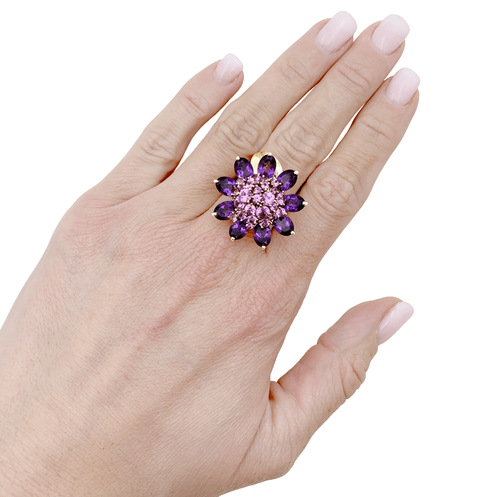 Bague Marguerite VAN CLEEF & ARPELS "Fleurs d'Hawaï" en or jaune , saphirs et améthyste - Castafiore
