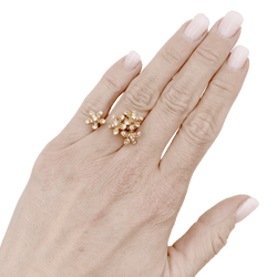 Bague Marguerite VAN CLEEF & ARPELS "Socrate" en or jaune et diamants - Castafiore