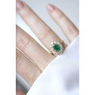 Bague marguerite vintage émeraude et diamants - Castafiore