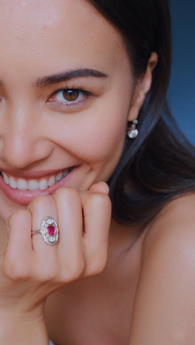 Bague Marquise Art Déco Rubis Birman et Diamants - Castafiore
