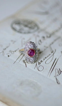 Bague Marquise Art Déco Rubis Birman et Diamants - Castafiore