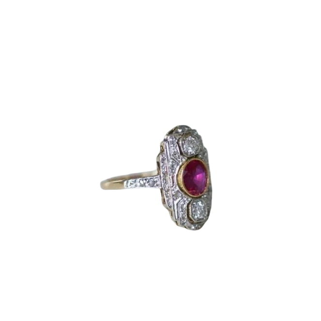 Bague Marquise Art Déco Rubis Birman et Diamants - Castafiore