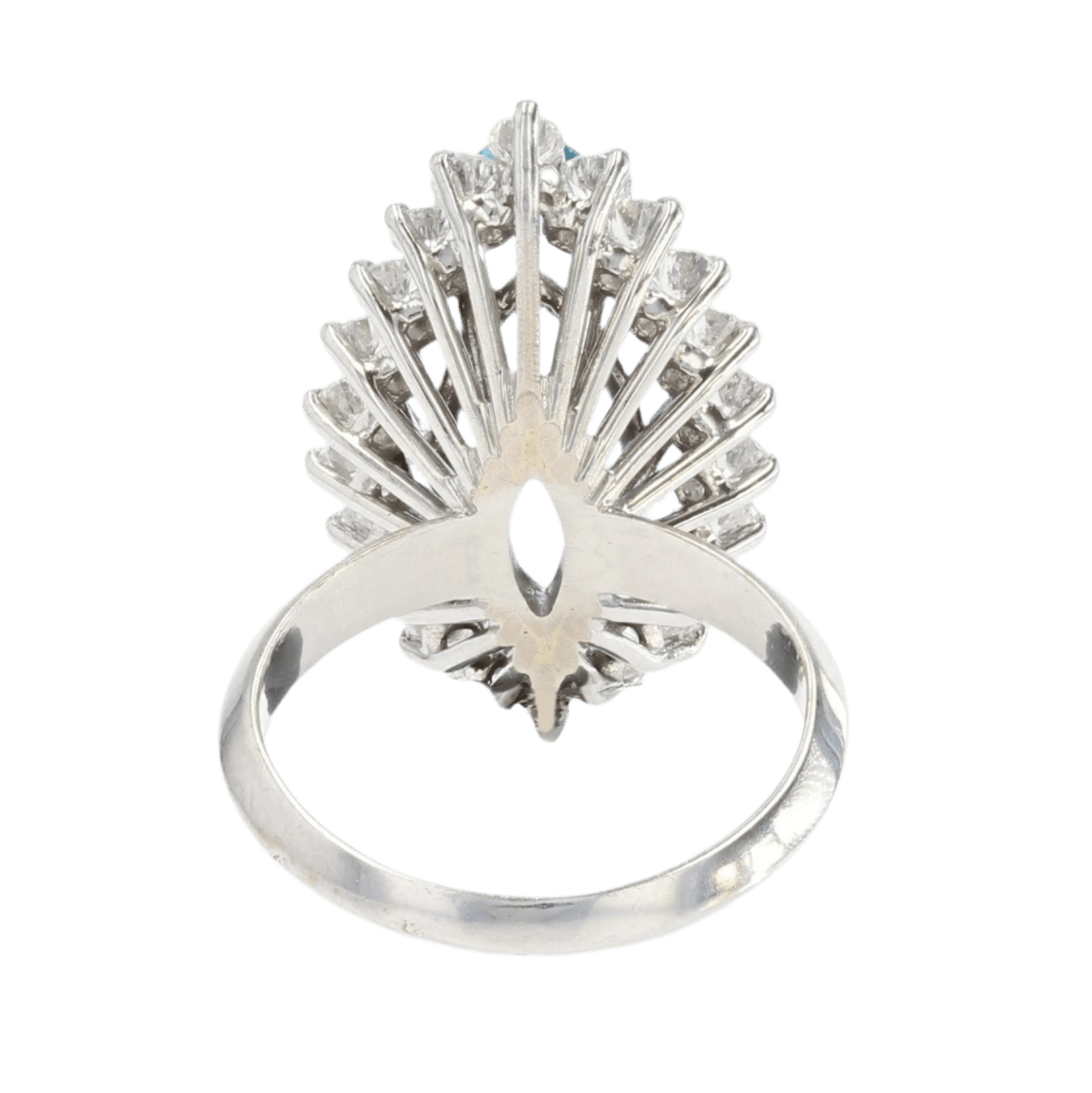 Bague Marquise en or blanc, aigue - marine et diamants - Castafiore