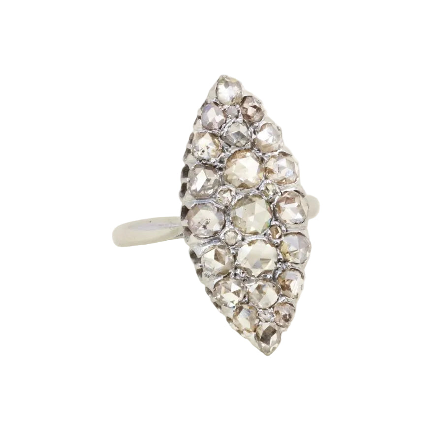 Bague marquise en or blanc diamants - Castafiore