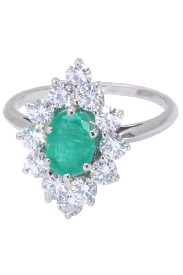 Bague Marquise en or blanc, émeraude et diamants - Castafiore