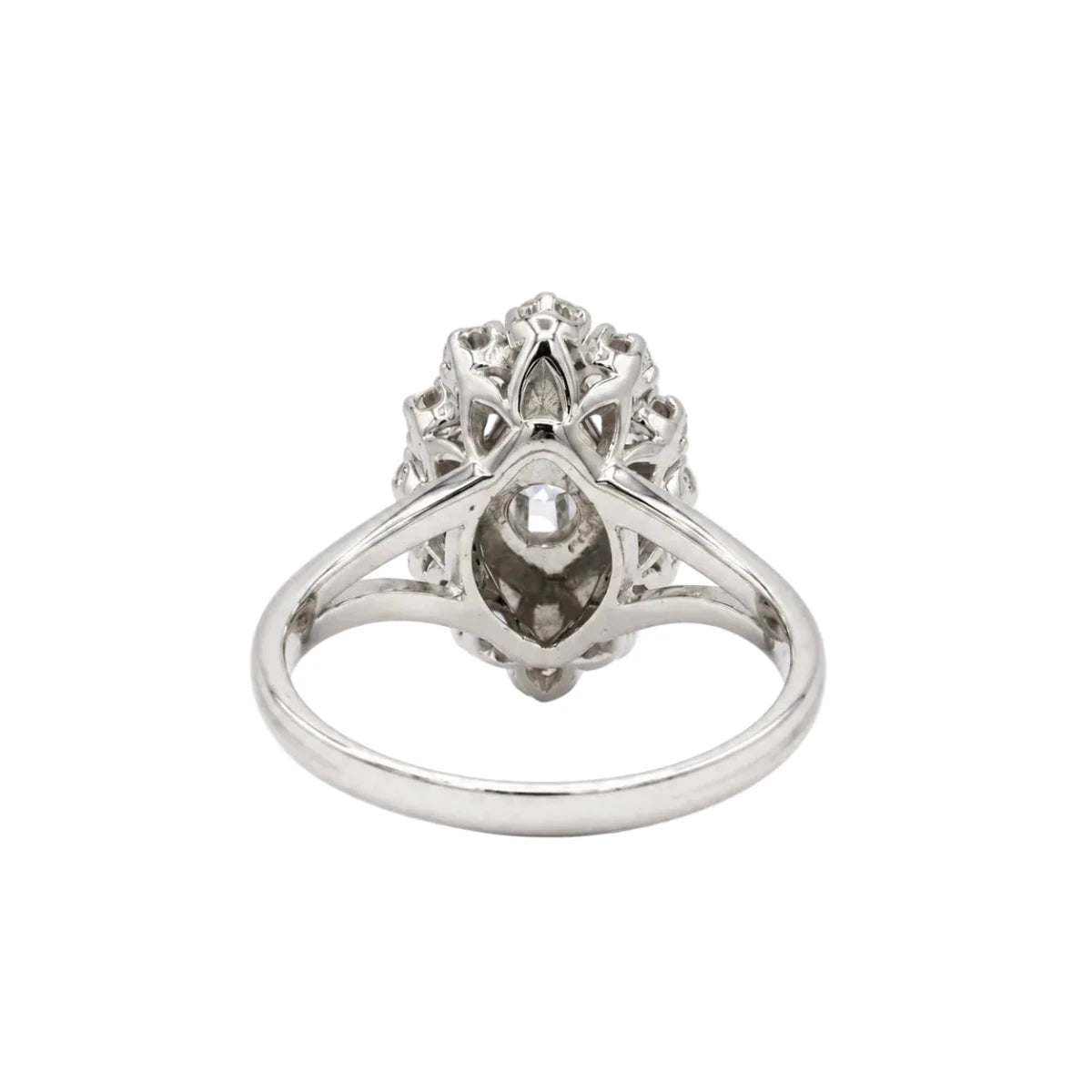 Bague Marquise en or blanc et diamants - Castafiore