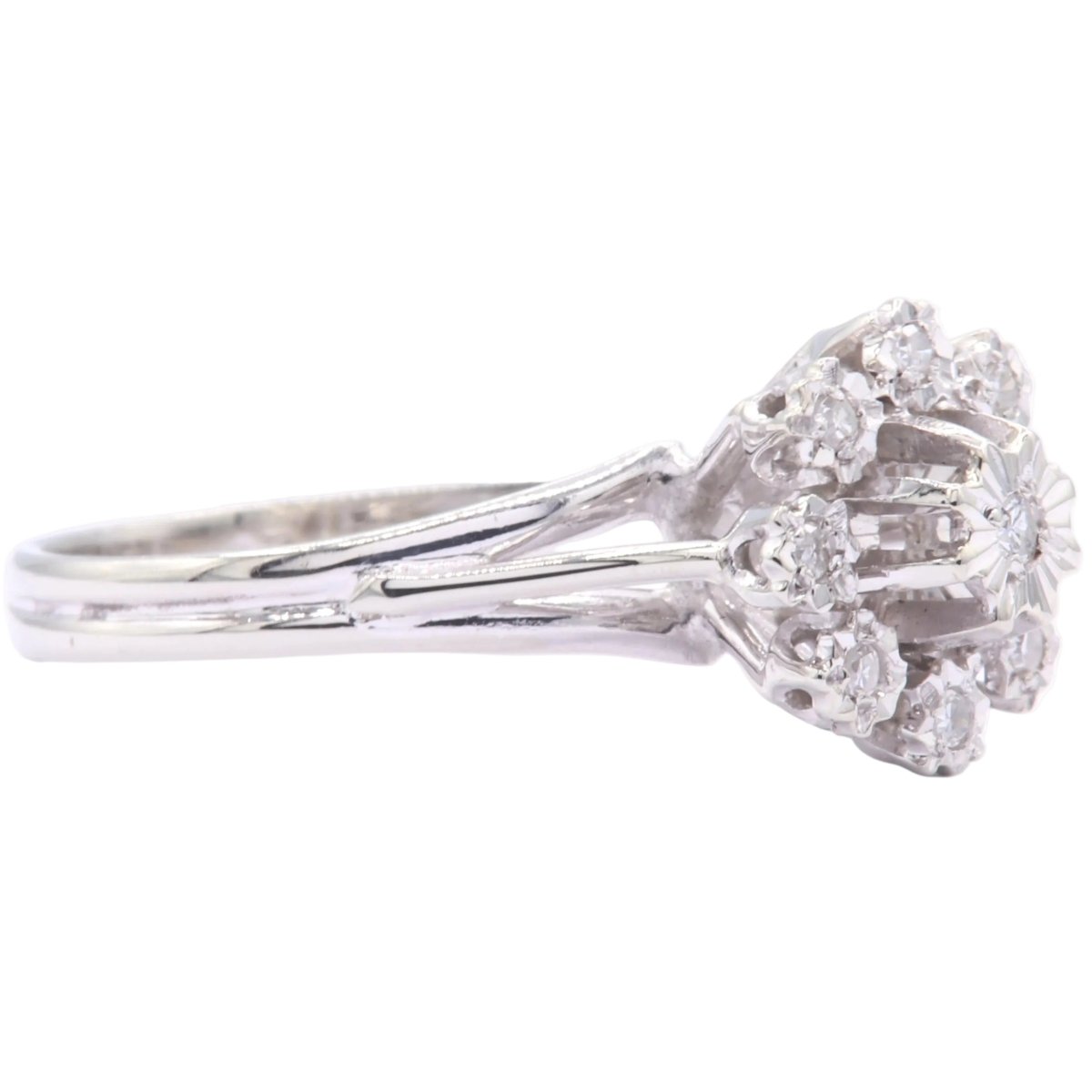 Bague Marquise en or blanc et diamants - Castafiore