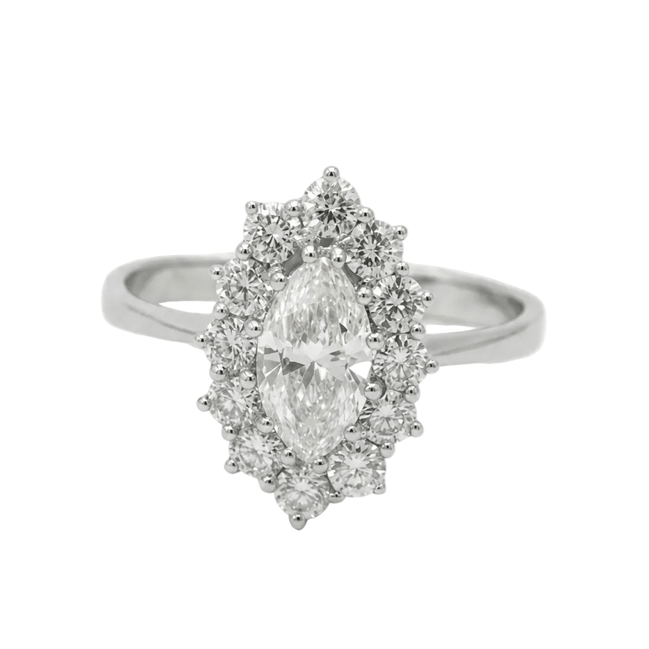 Bague Marquise en or blanc et diamants - Castafiore