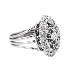 Bague Marquise en or blanc et diamants - Castafiore