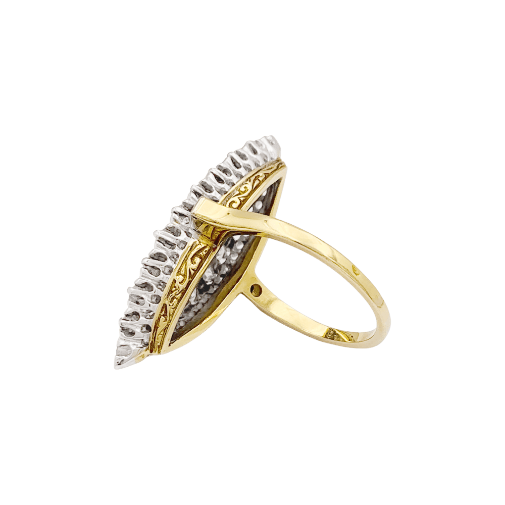 Bague Marquise en or blanc, or jaune et diamants - Castafiore
